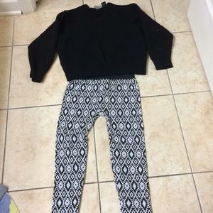 Black outfit for a chilly day!!! 😀😀😀